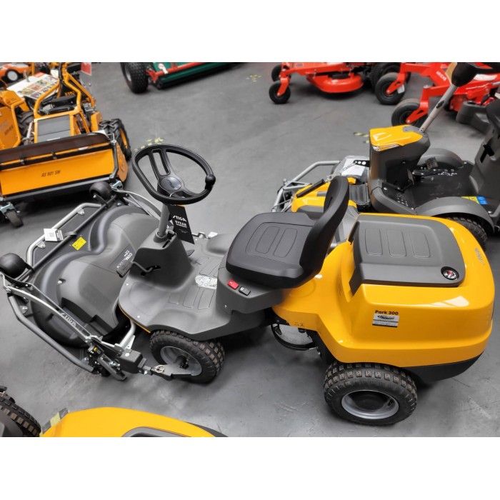 Stiga Park 300 Petrol Front Mower And 95cm Combi 95 Q Deck Sales